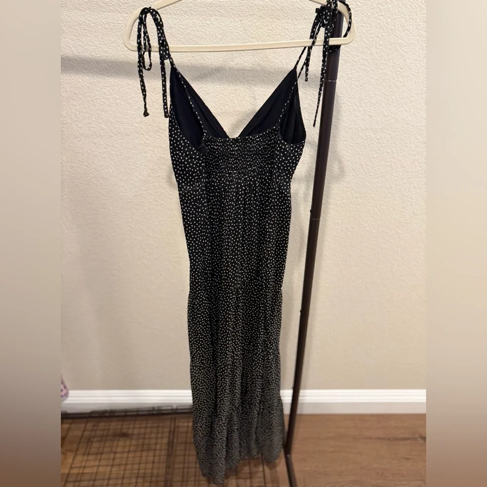 Abercrombie & Fitch Black and White Maxi Dress